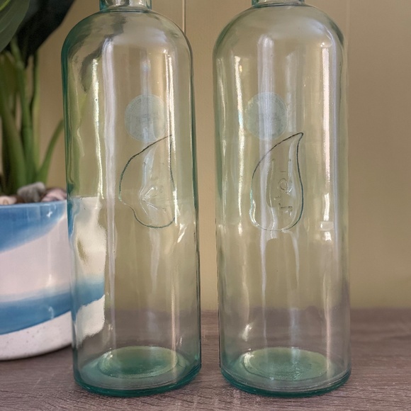 Vidrios San Miguel Recycled Glass Screw Top Bottle Handmade in Spain - Picture 6 of 6